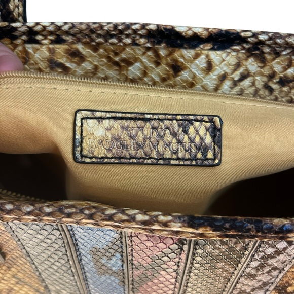 Badgley Mischka Studio Vegan Leather Python Tote Mustard Stripe Shoulder Bag NWT - Picture 8 of 13